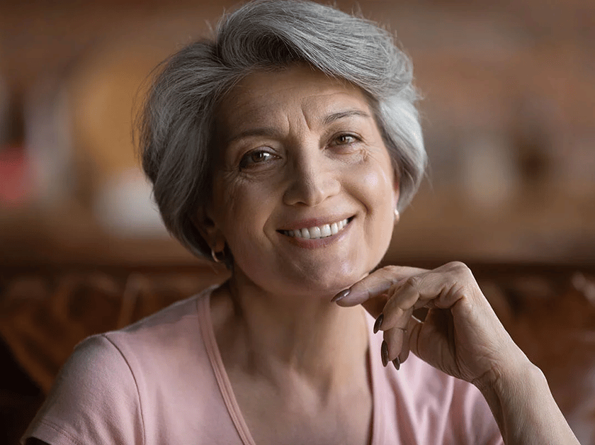 smiling-elderly-lady-840x628-1